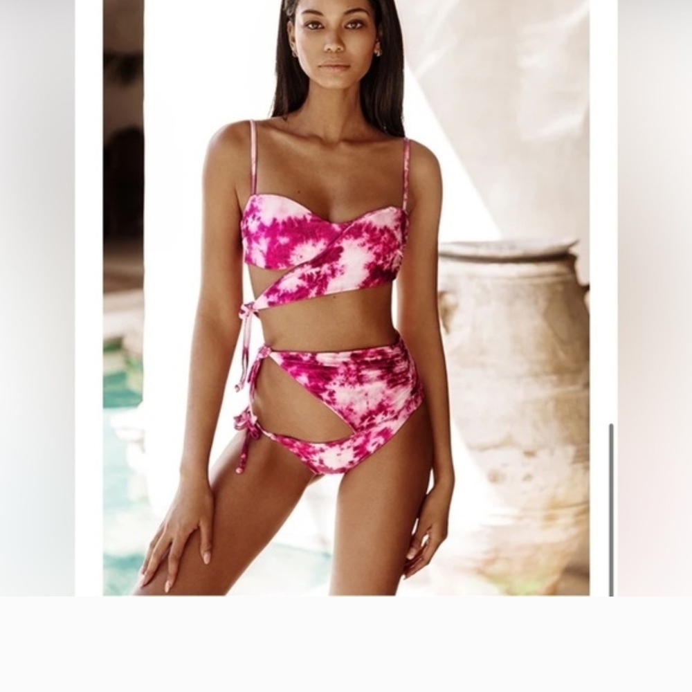 Beach Bunny x Chanel Iman Magenta Tie-Dye Bikini Set